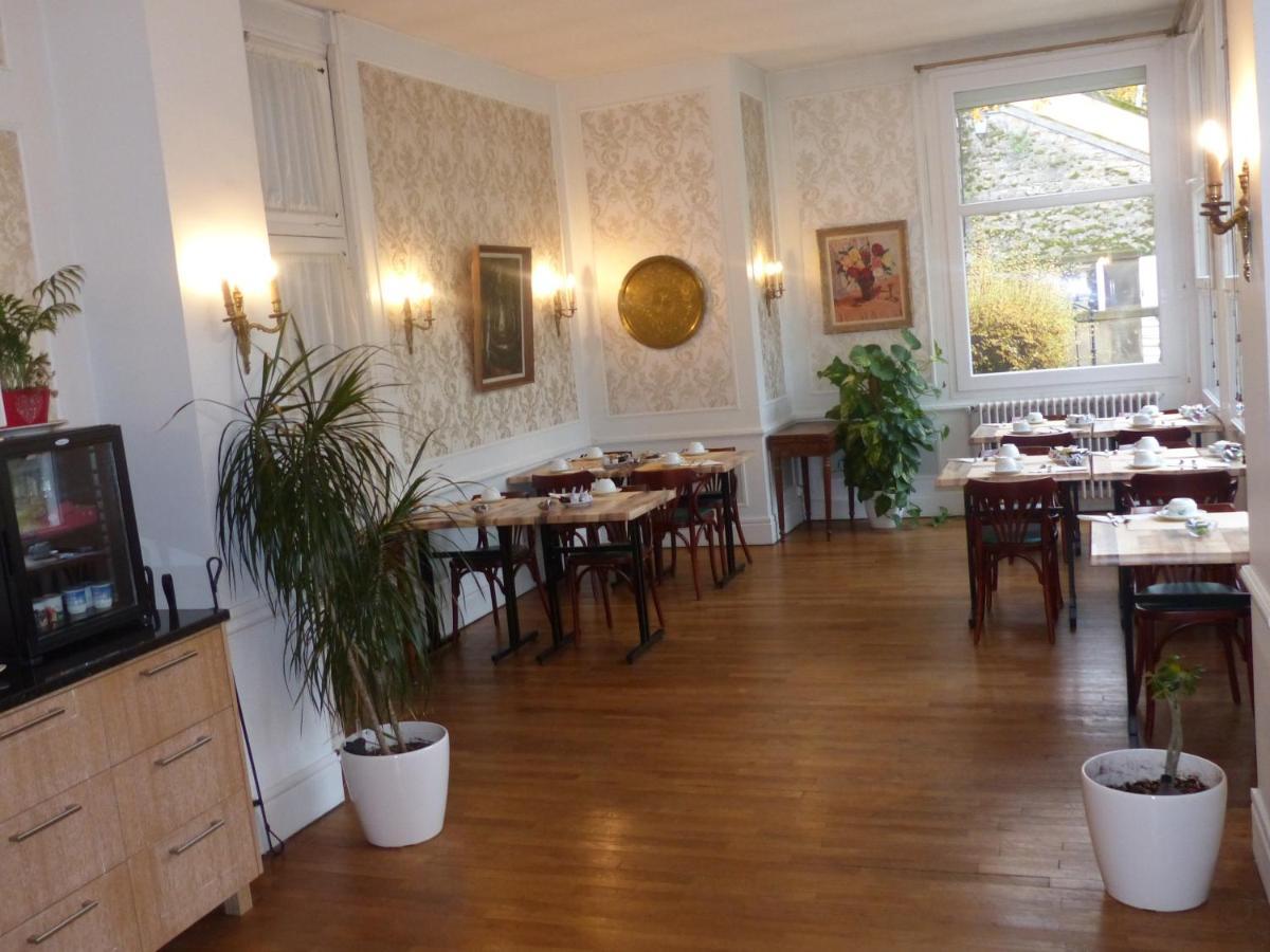 Hôtel des Thermes Bourbon-lʼArchambault Extérieur photo