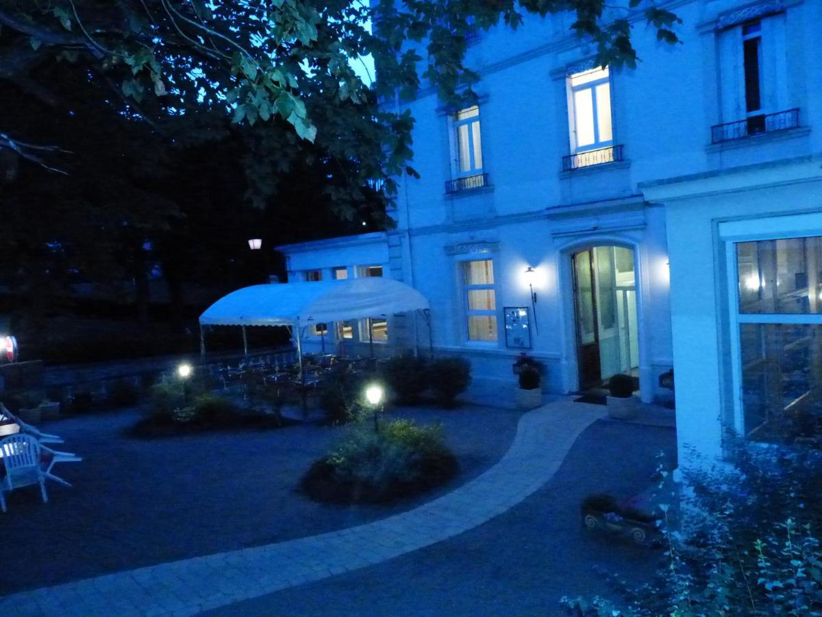 Hôtel des Thermes Bourbon-lʼArchambault Extérieur photo